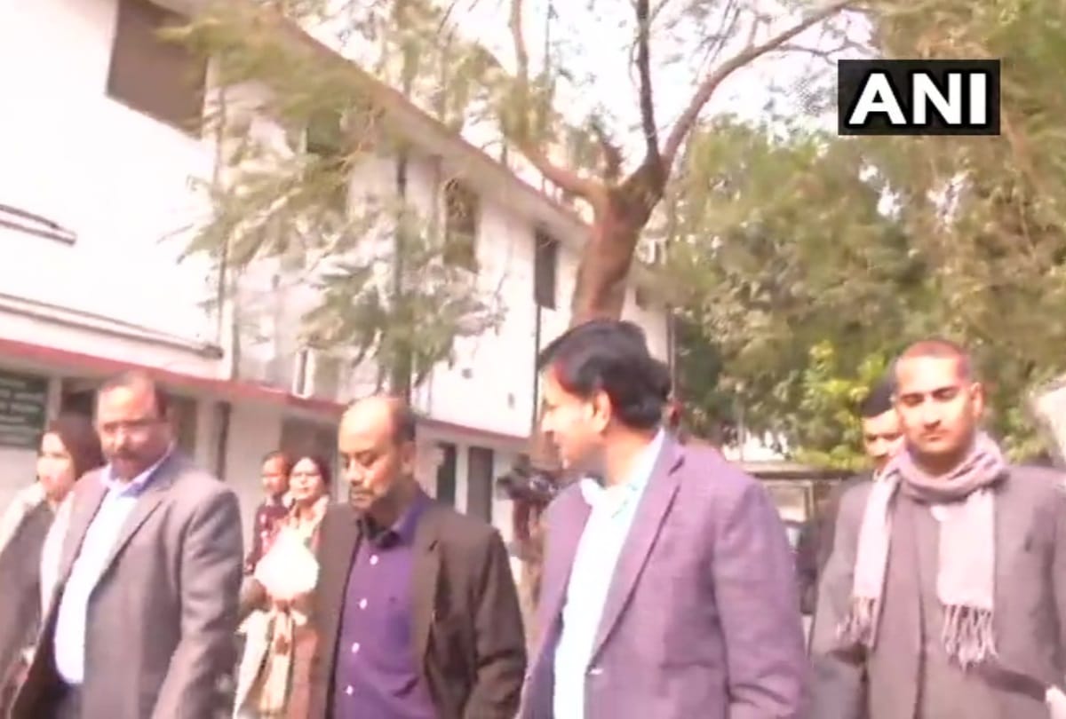 Jamia violence national human rights commission 4 member team reach jamia interact students