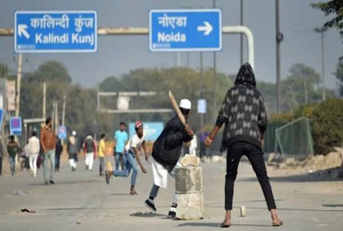 Delhi high court orders police see matter per law people interest Kalindi Kunj-Shaheen Bagh stretch