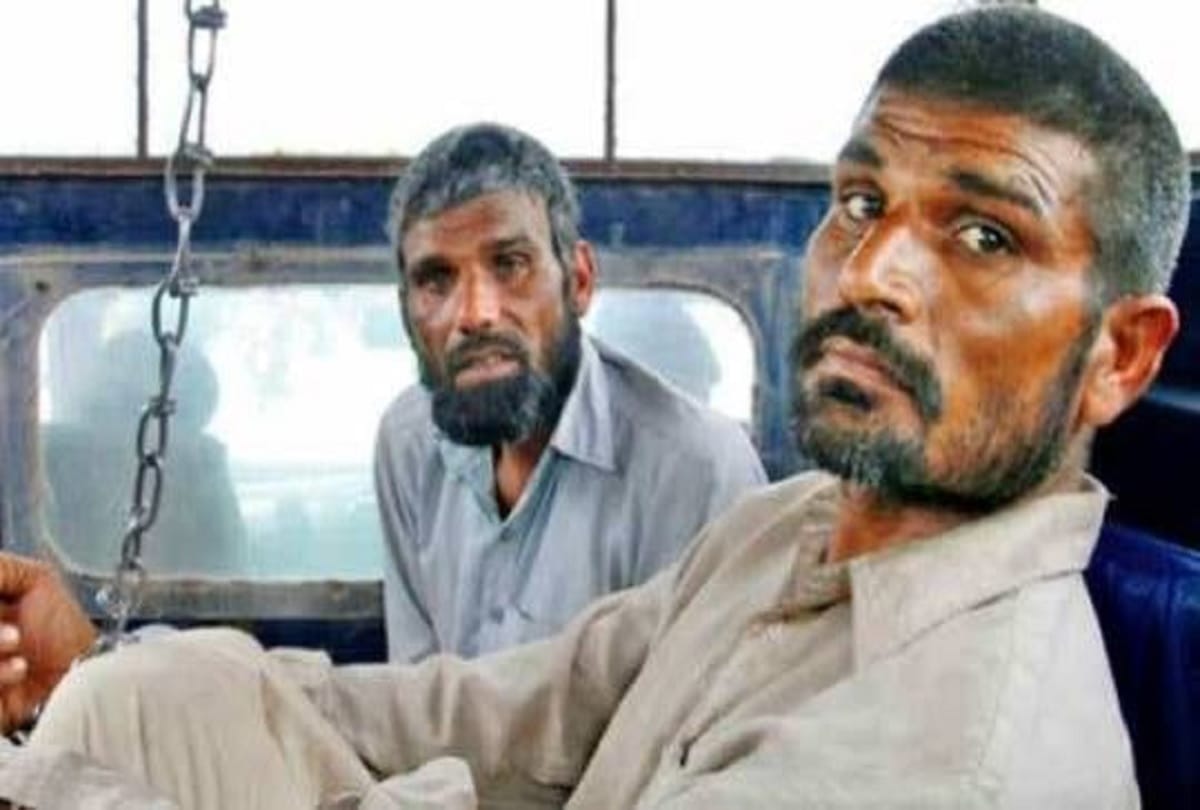 Pakistan Cannibal Brothers who were ate more than 150 dead bodies after taken out of the grave