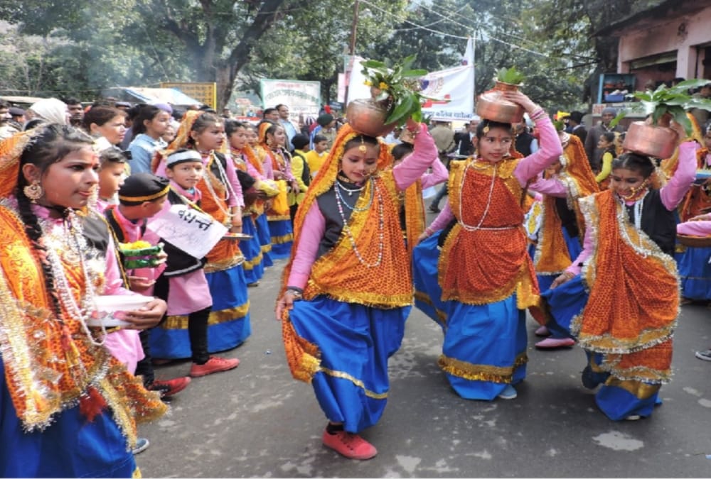 Uttarayan 2020 Famous Mela Start in bageshwar see photos