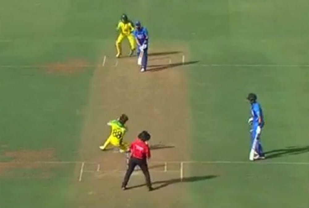 india vs australia adam Zampa dismissed virat kohli the fifth times in odis