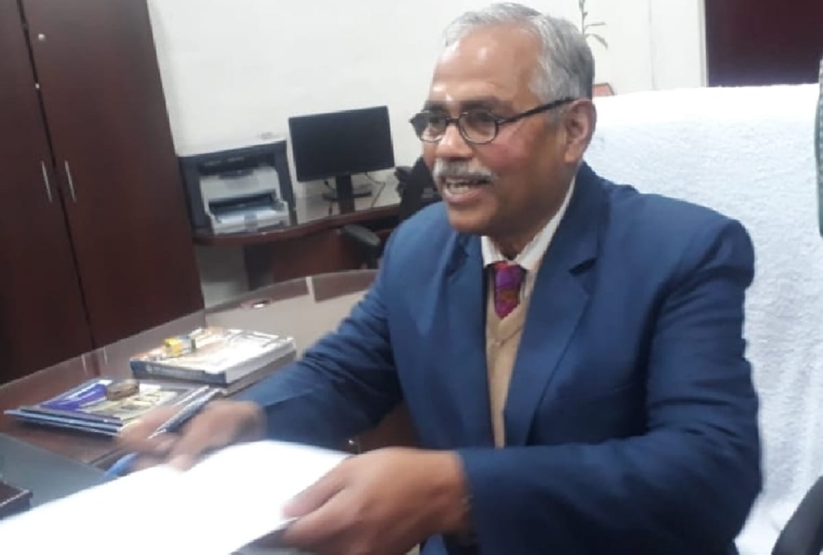 Professor PK Sahu becomes vc  of Allahabad University for one day
