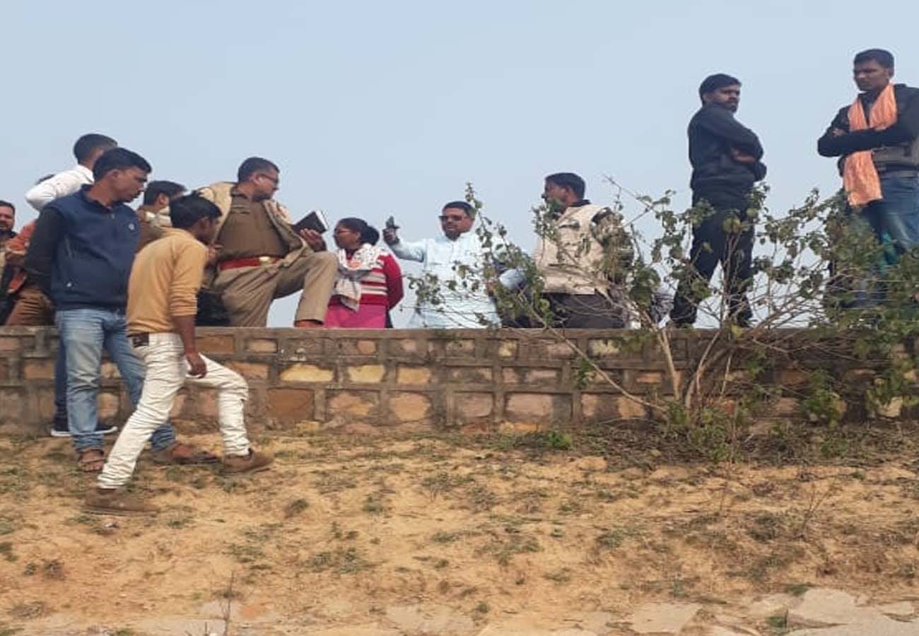 SP leader missing along with wife in chitrakoot