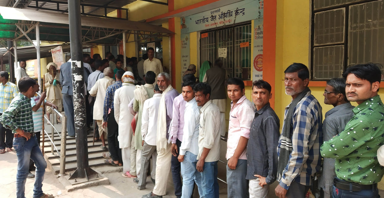 Government hospital on ventilator, how to treat patients
