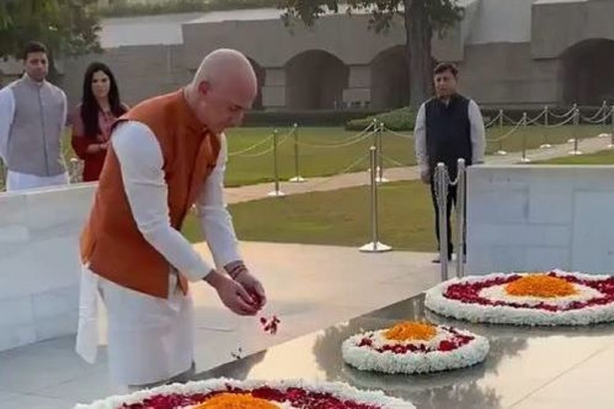 Amazon CEO Jeff Bezos in India, Live updates and details