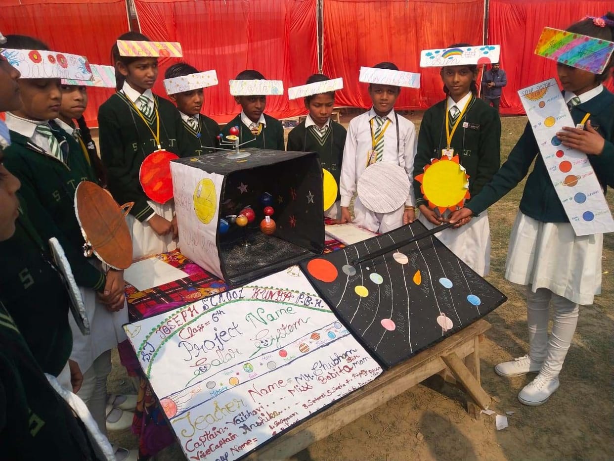 Children looted the model of developed India