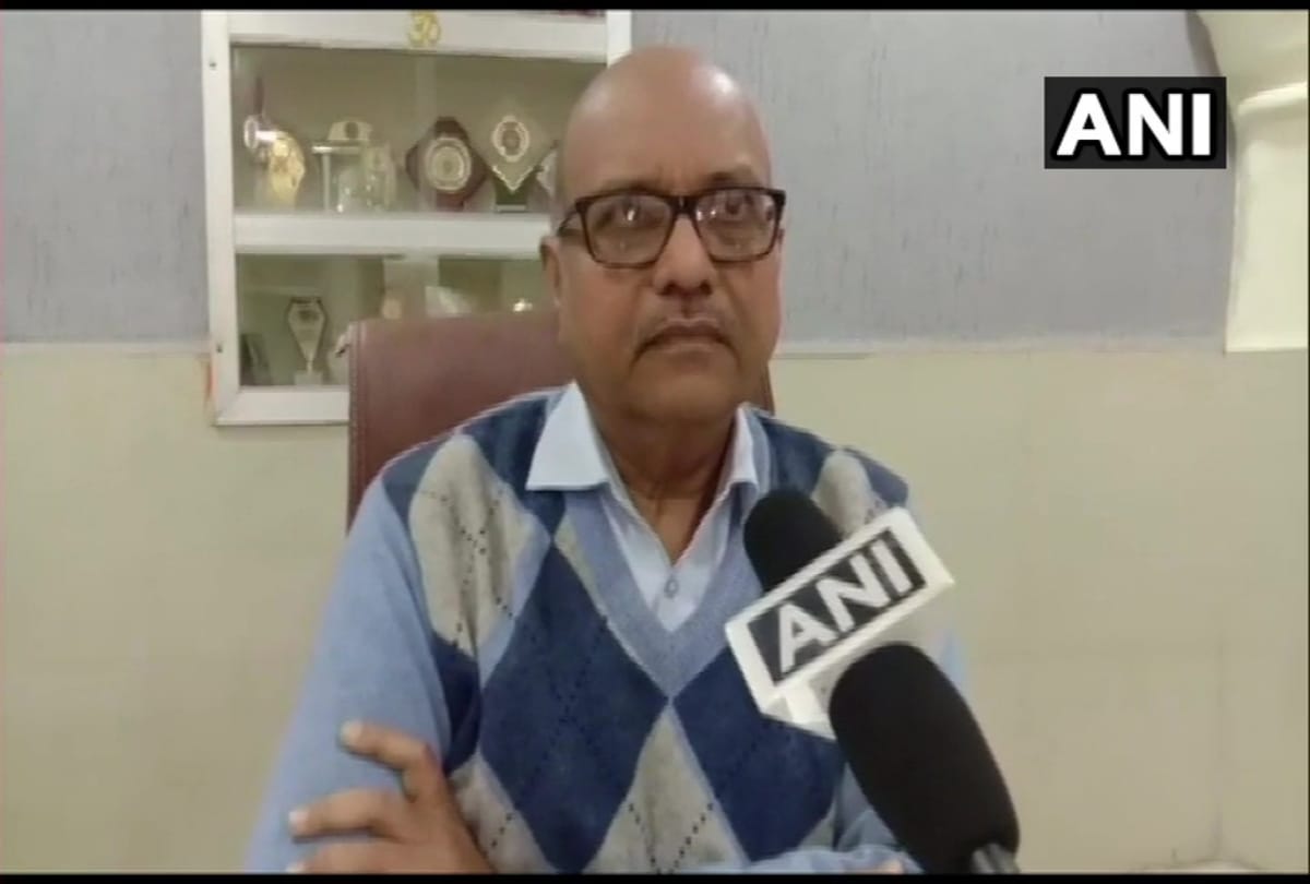 MP: Principal suspended after notebooks with Veer Savarkar's photo were distributed