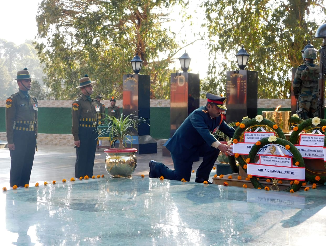 paid tribute to the martyrs