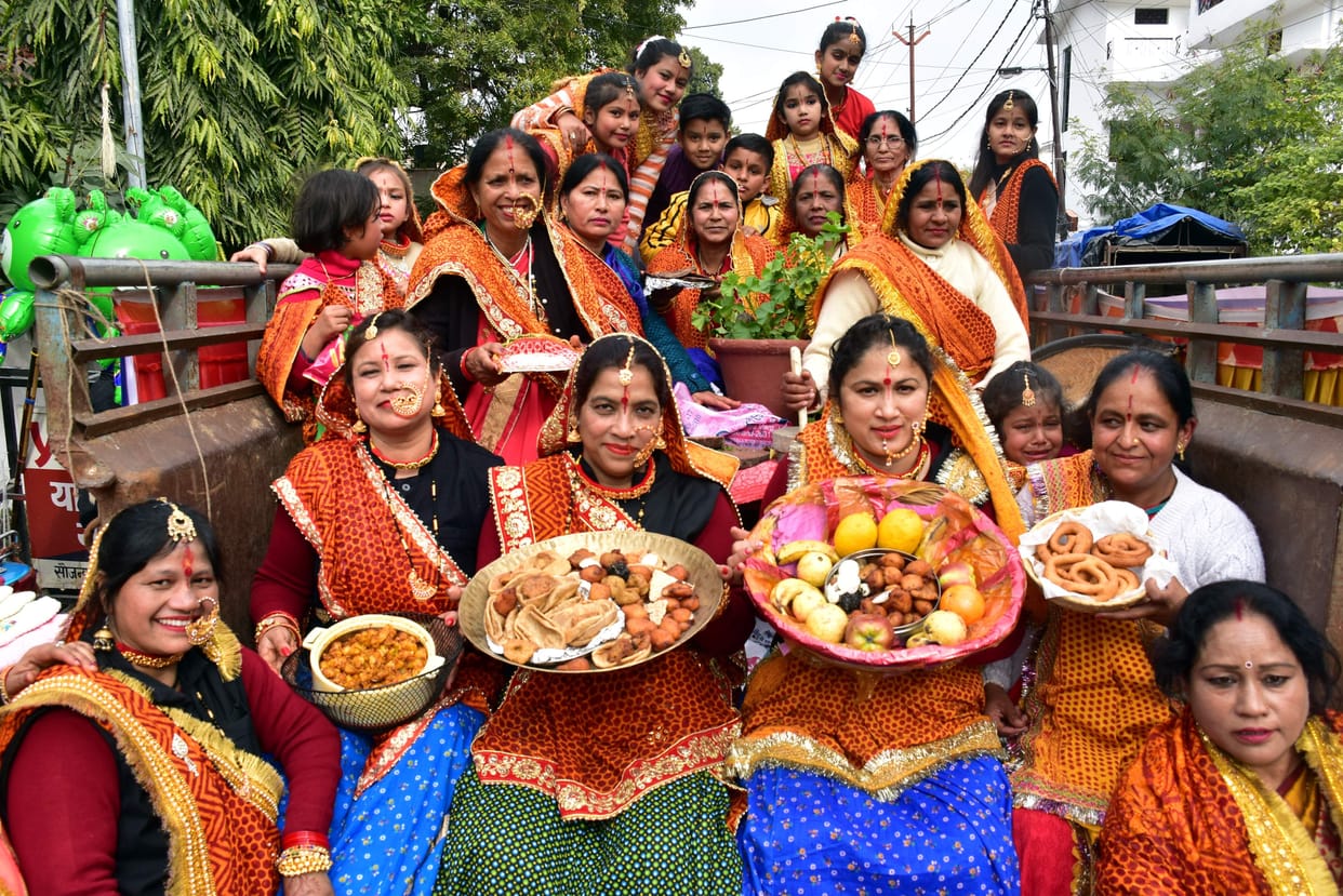 Grand cultural procession was taken out in Uttarayani fair