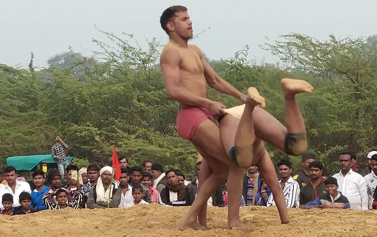 Raju of Sirathu defeated Kallu of Bahraich