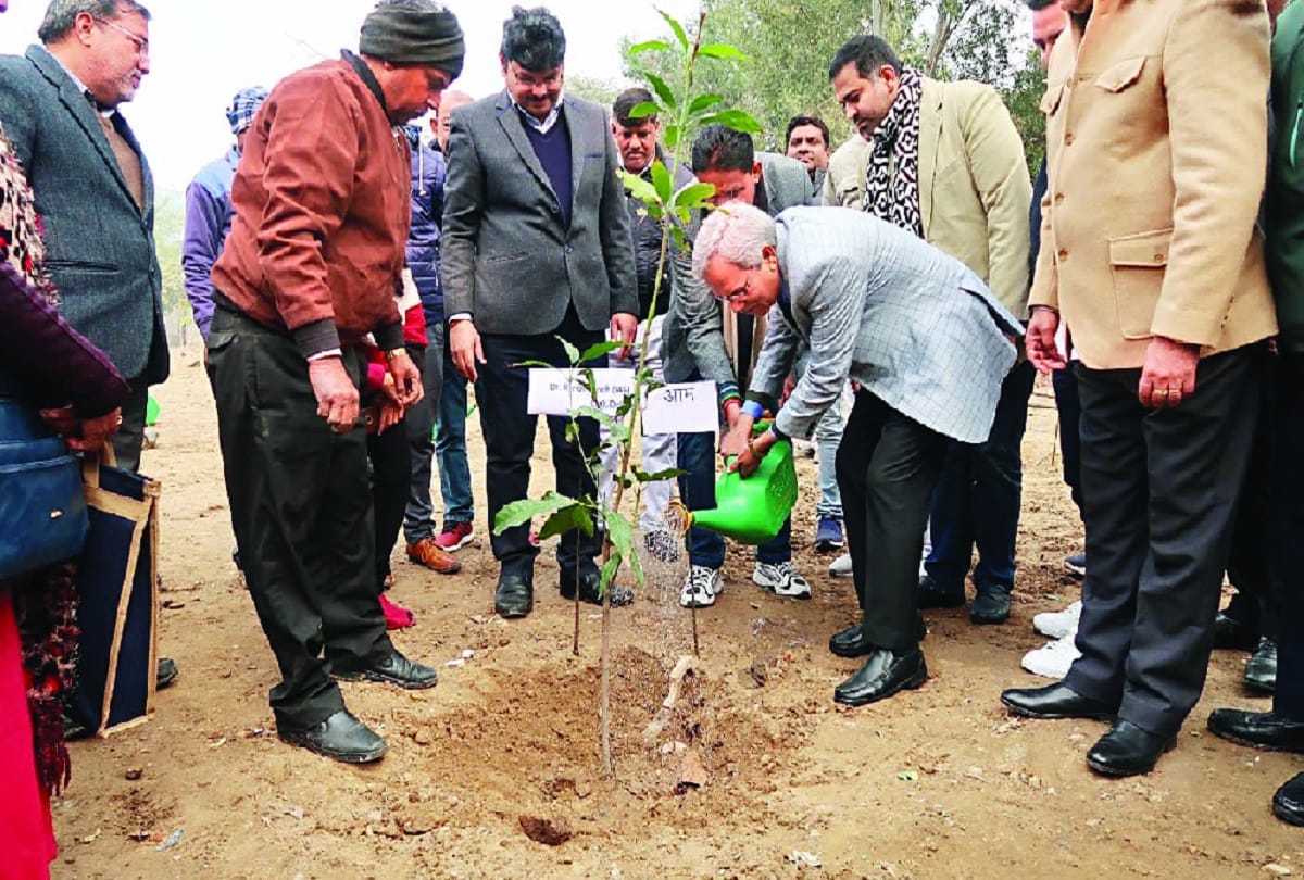 Chief Electoral Officer of Delhi Dr. Ranbir Singh said Every vote is like a seed