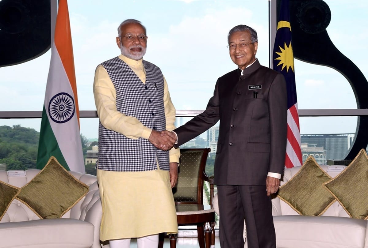 Malaysia PM Mahathir Mohamad again Talks On CAA And Kashmir Issue, India ban Import Palm Oil