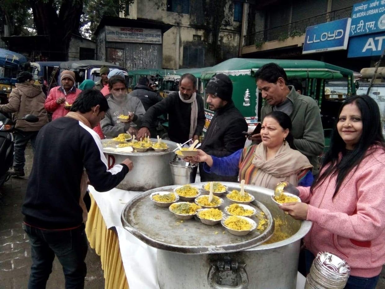 Makar Sankranti: Arghya given to the sun dipped in the Ganges