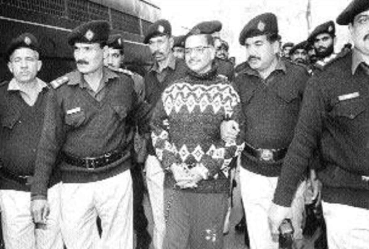 pakistani serial killer javed iqbal film on ott platform who brutally murdered 100 children