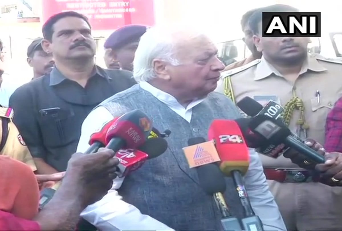 Governor Arif Mohammad Khan angry over Kerala Government Moves Supreme Court Against CAA