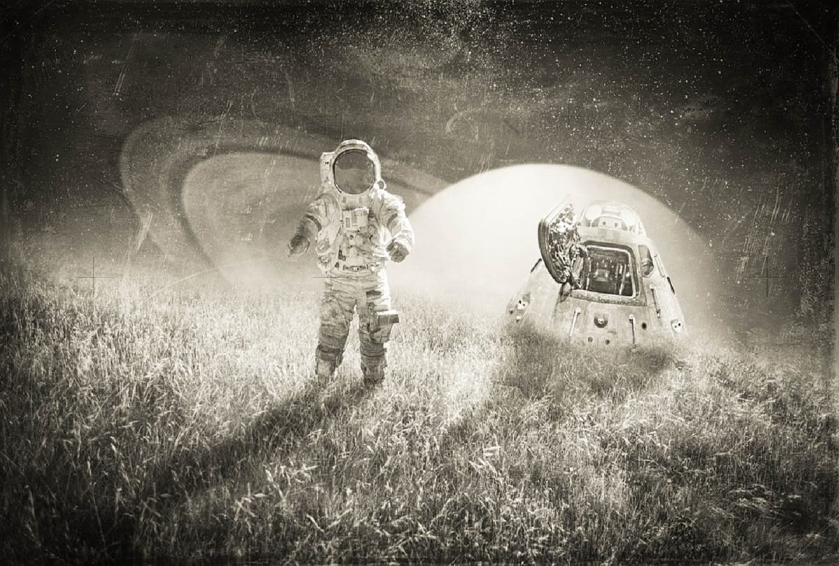 What is necessary things to become an astronaut