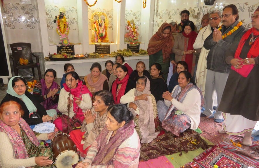 The life of idols in the temple
