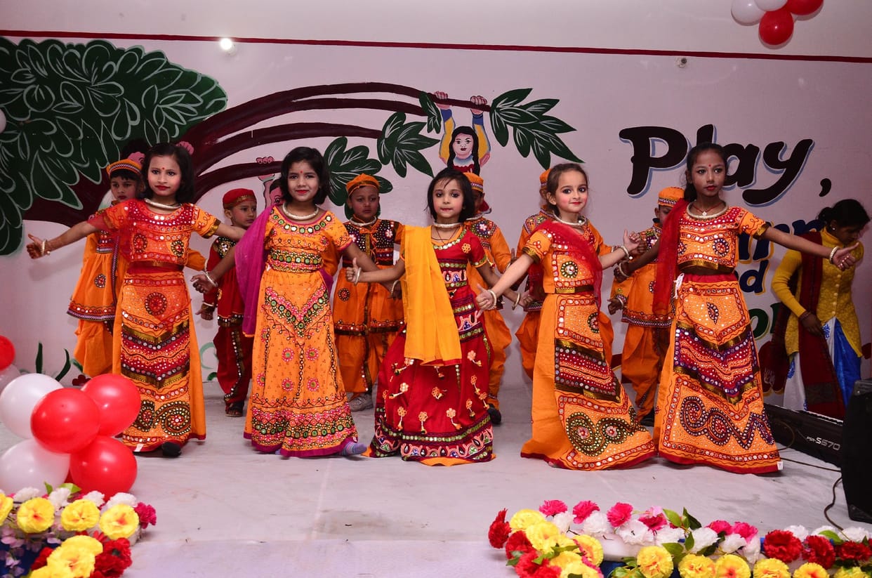 Smart class started in Police Modern Public School