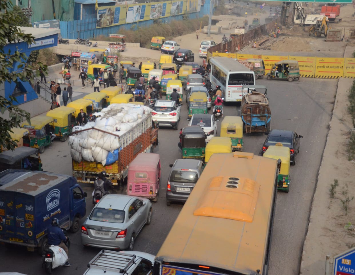 Sector 71 Fourway : traffic jam porblam will sloved in March