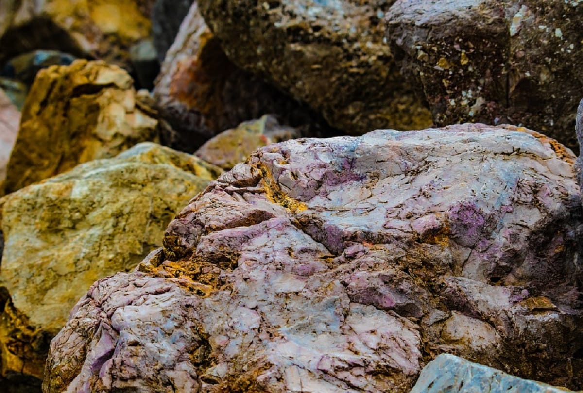 interesting facts about origin of gold on earth come from space