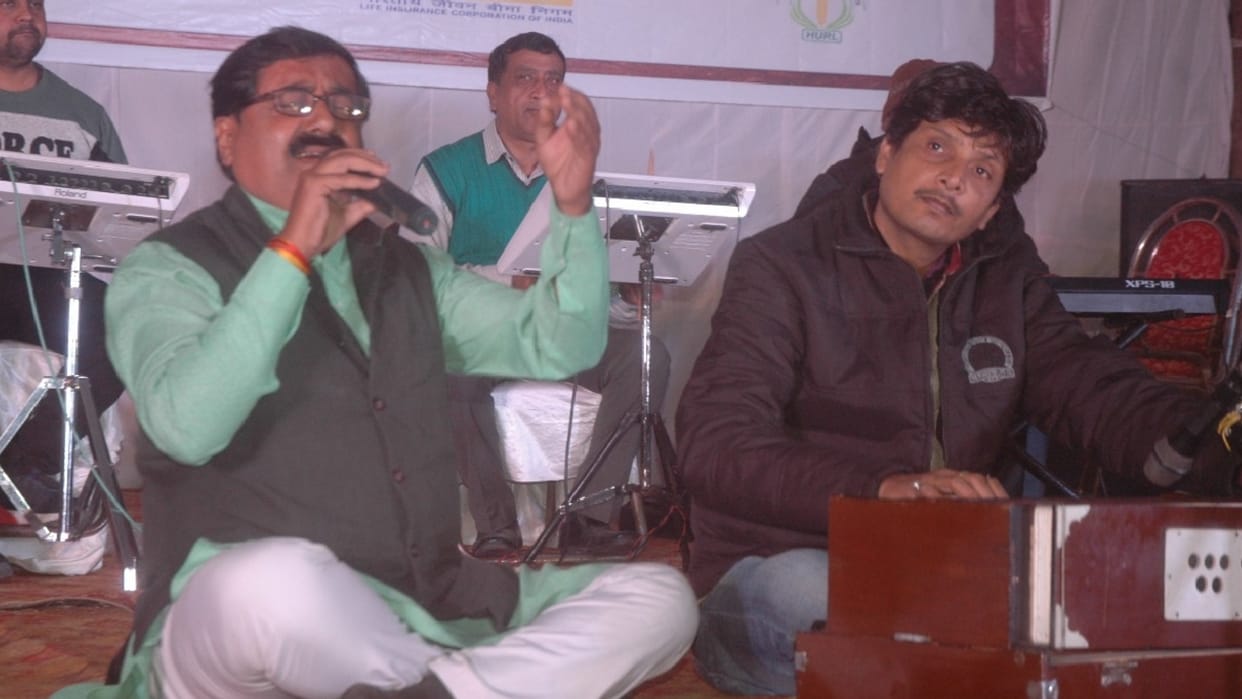 Bhojpuri artist perform cultural programs organized Crafts Mela under Gorakhpur mahotsava