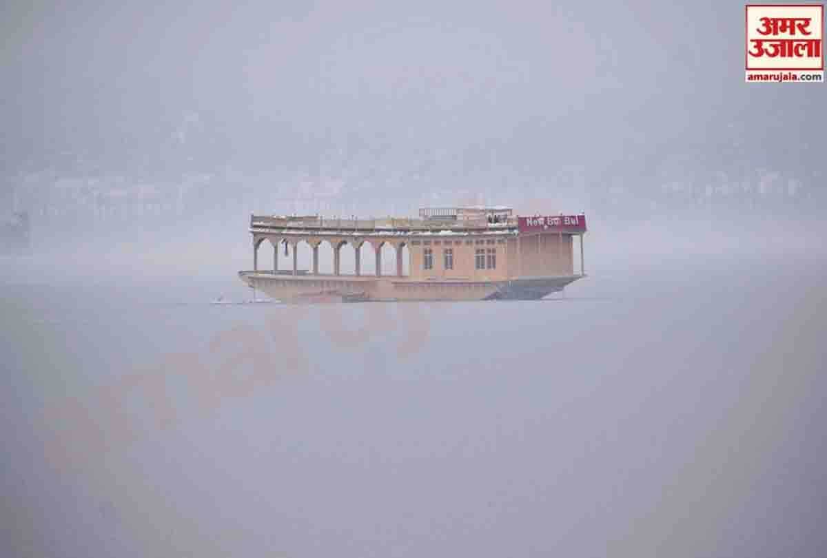 Jammu-Srinagar National Highway unilaterally restored, rain and snowfall in Kashmir for second day