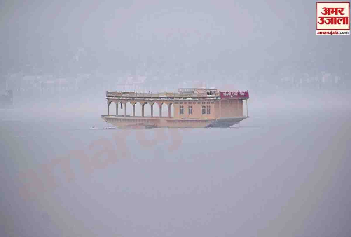 Jammu-Srinagar National Highway unilaterally restored, rain and snowfall in Kashmir for second day