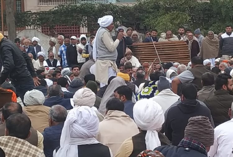 Haryana News: Khap panchayat, Captain Abhimanyu, Captain Abhimanyu Rohtak house