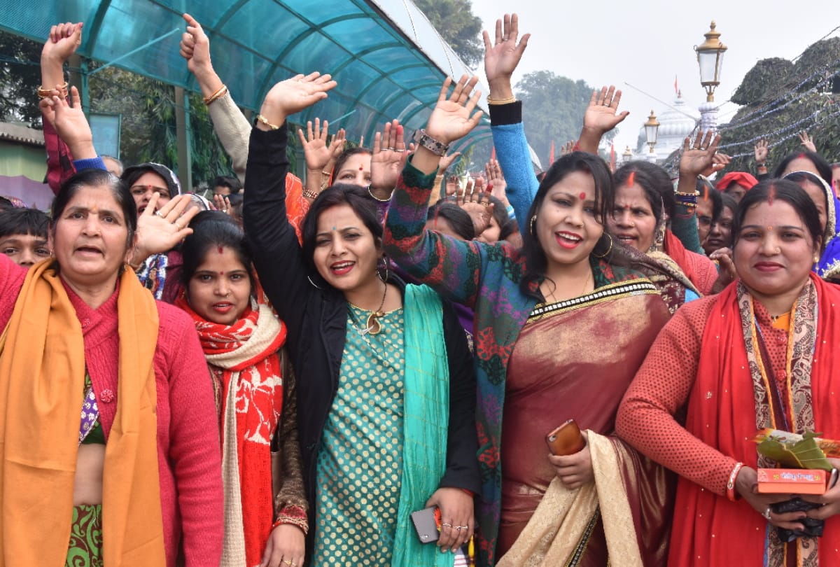 khichdi mela in gorakhnath mandir, day two 16 january
