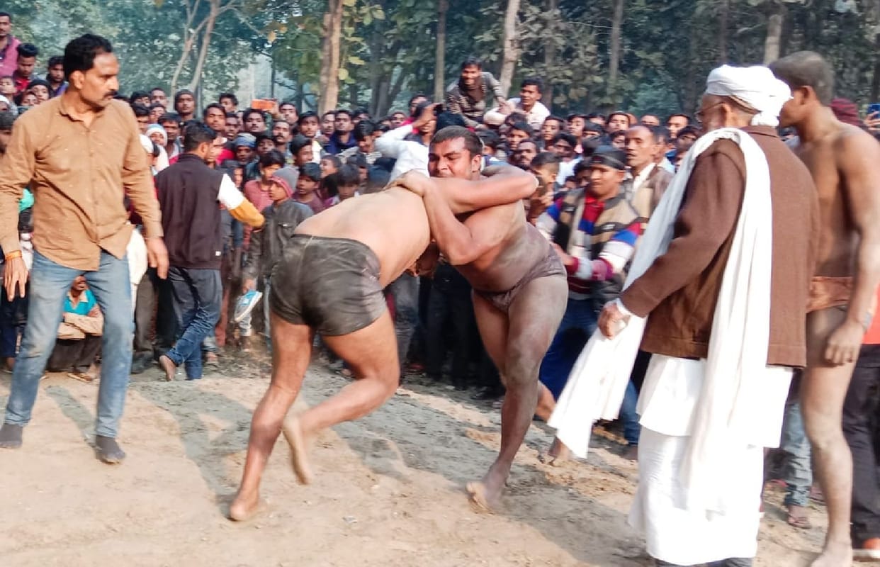 Azad, Junaid, Sanjay, Abhishek, Prakhar, Arpit won the riots