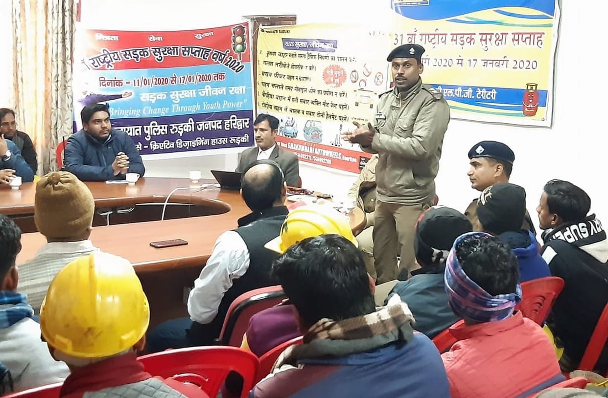 Driver driving vehicles with reflectors at night: Saxena