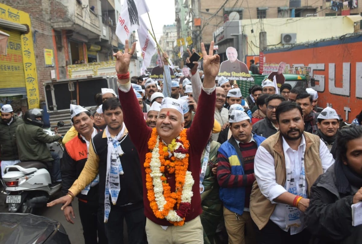 delhi election 2020 live updates manish sisodia rajendra pal file nominations