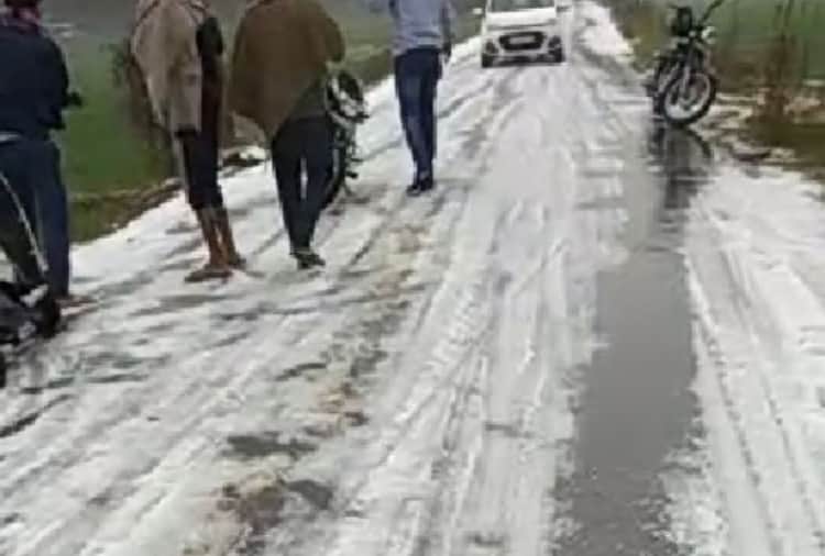 Massive hailstorm with rain at Gohana of Haryana