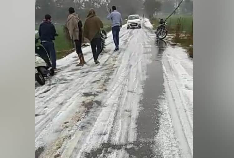 Massive hailstorm with rain at Gohana of Haryana