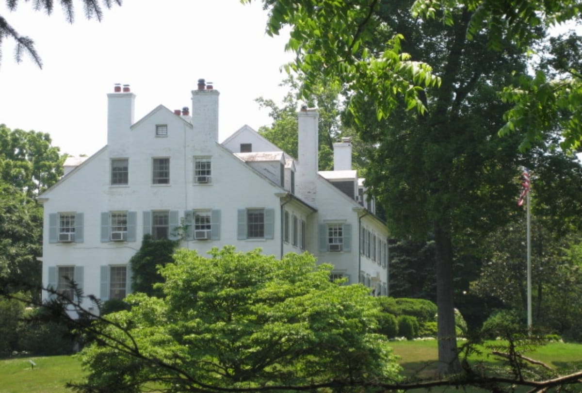 know about five richest families in the world