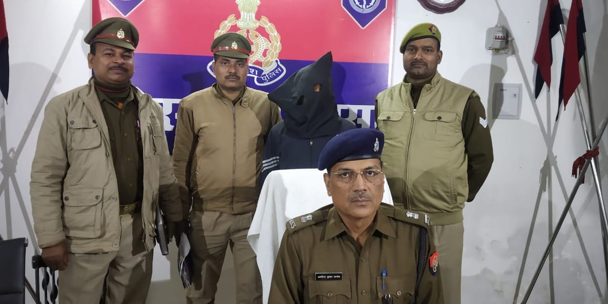 gorakhpur police arrested acid attack accused