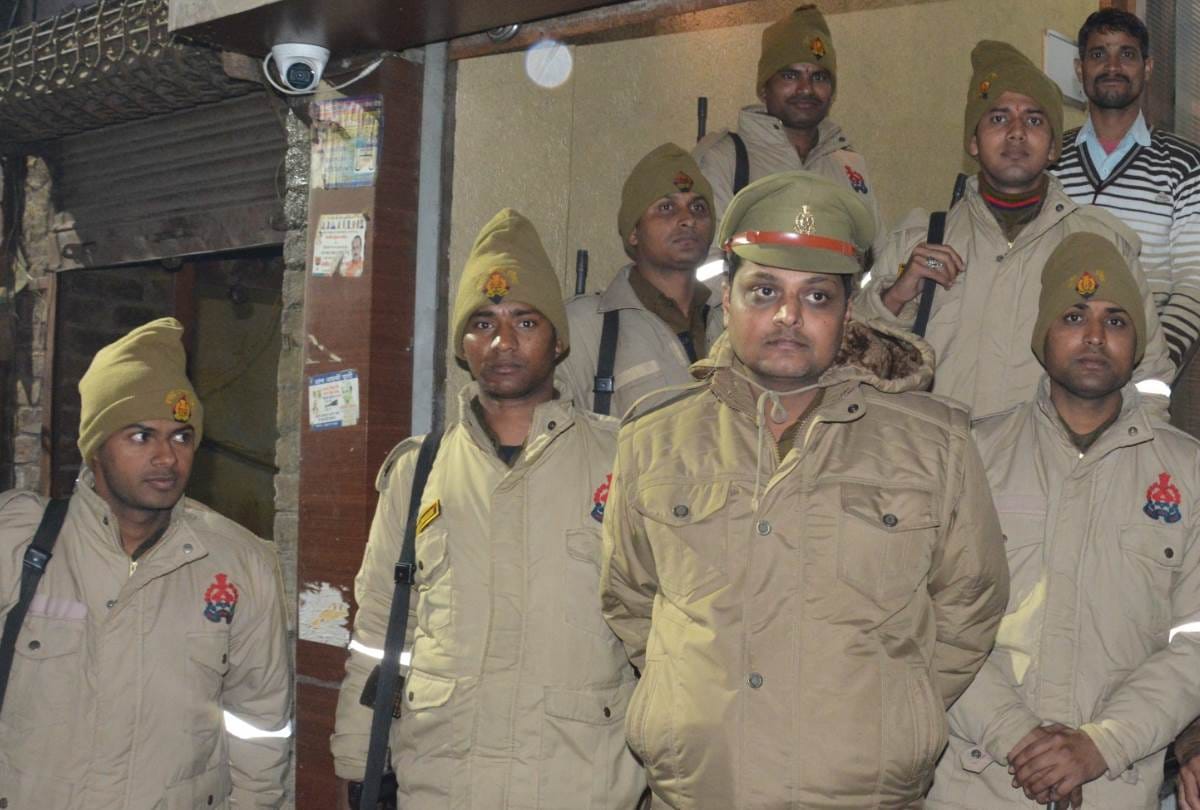 income tax raid on seven places of pan masala traders in lucknow