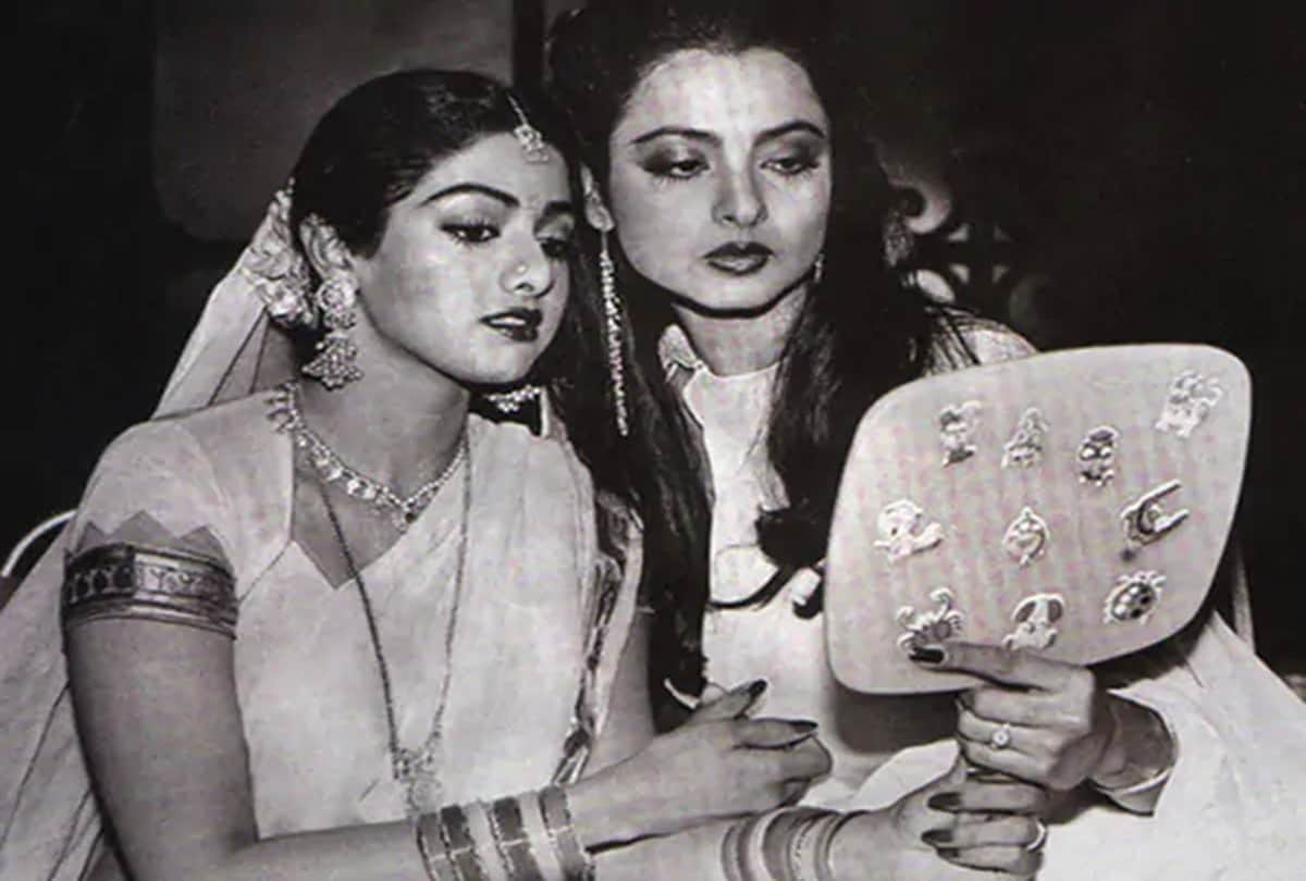 Janhvi Kapoor Spotted With Rekha Sridevi Here Are Rare Pics Of Legendary Actresses of Bollywood