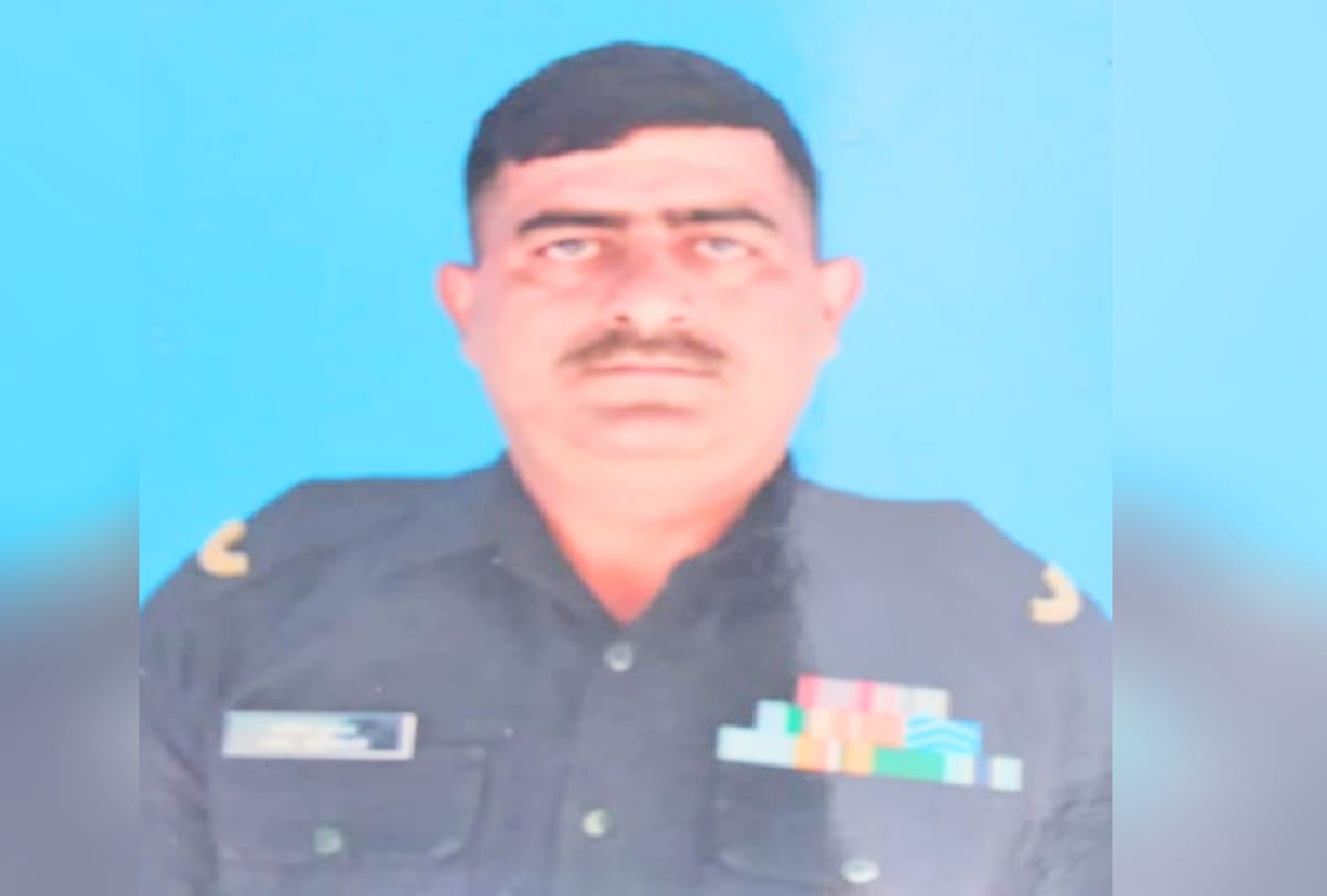 Now Naib Subedar of Himachal kangra died due to heart attack in Uri kashmir