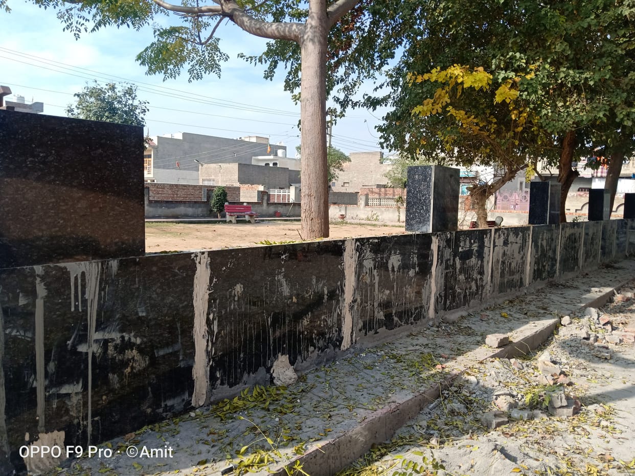 The committee will check the quality of marble installed outside the parks, fatehabad