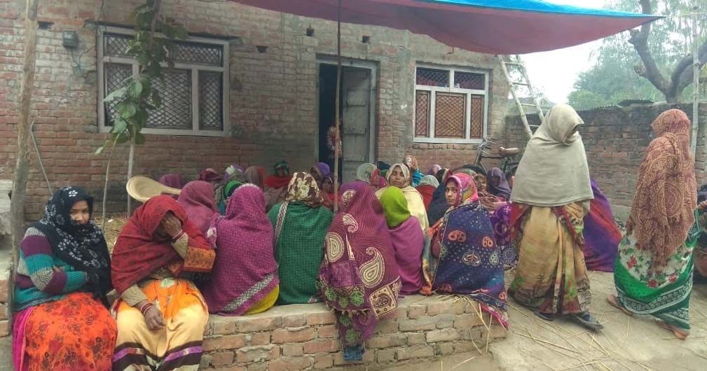 Pratapgarh: Heart attack on farmer seeing notice of default