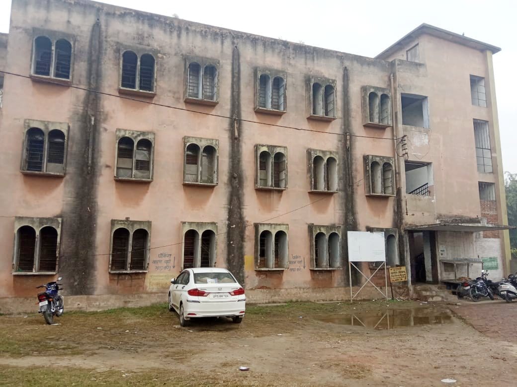 Muzaffarnagar News: No hostels in colleges