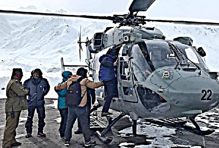 Indian air force rescued trekkers on Chadar Trek in Ladakh