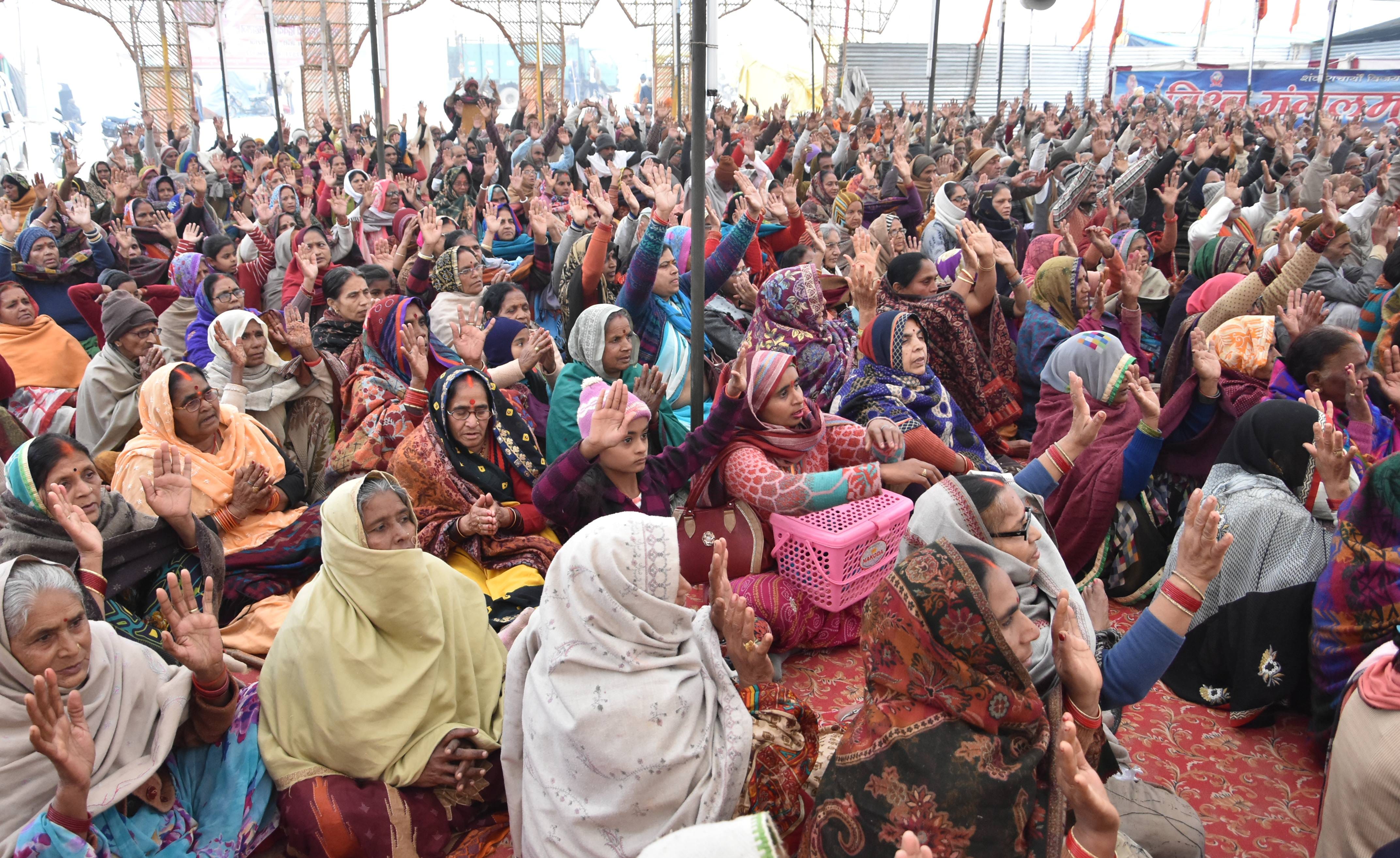 Sage-devotees' camp Gulzar resonating with satsang-bhajans in Magh Mela