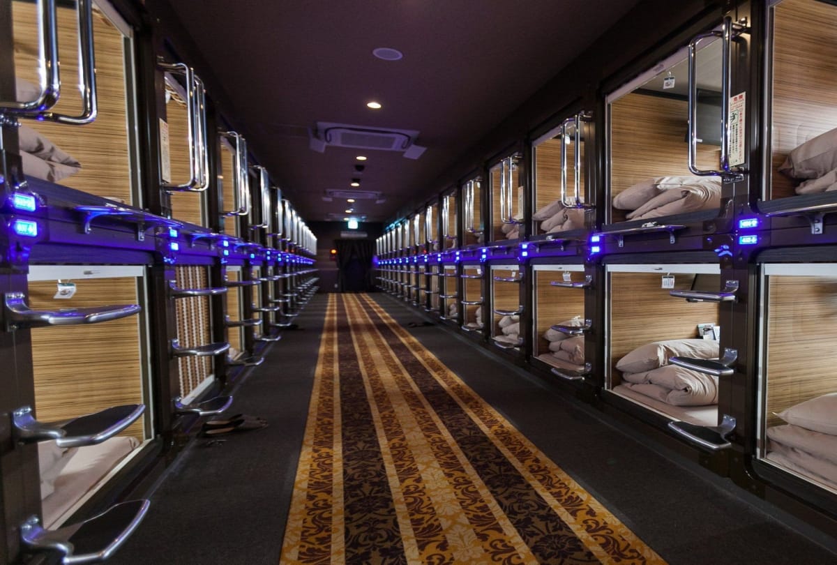 OMG IRCTC to launch Indian Railways first pod hotel at Mumbai know features retiring room