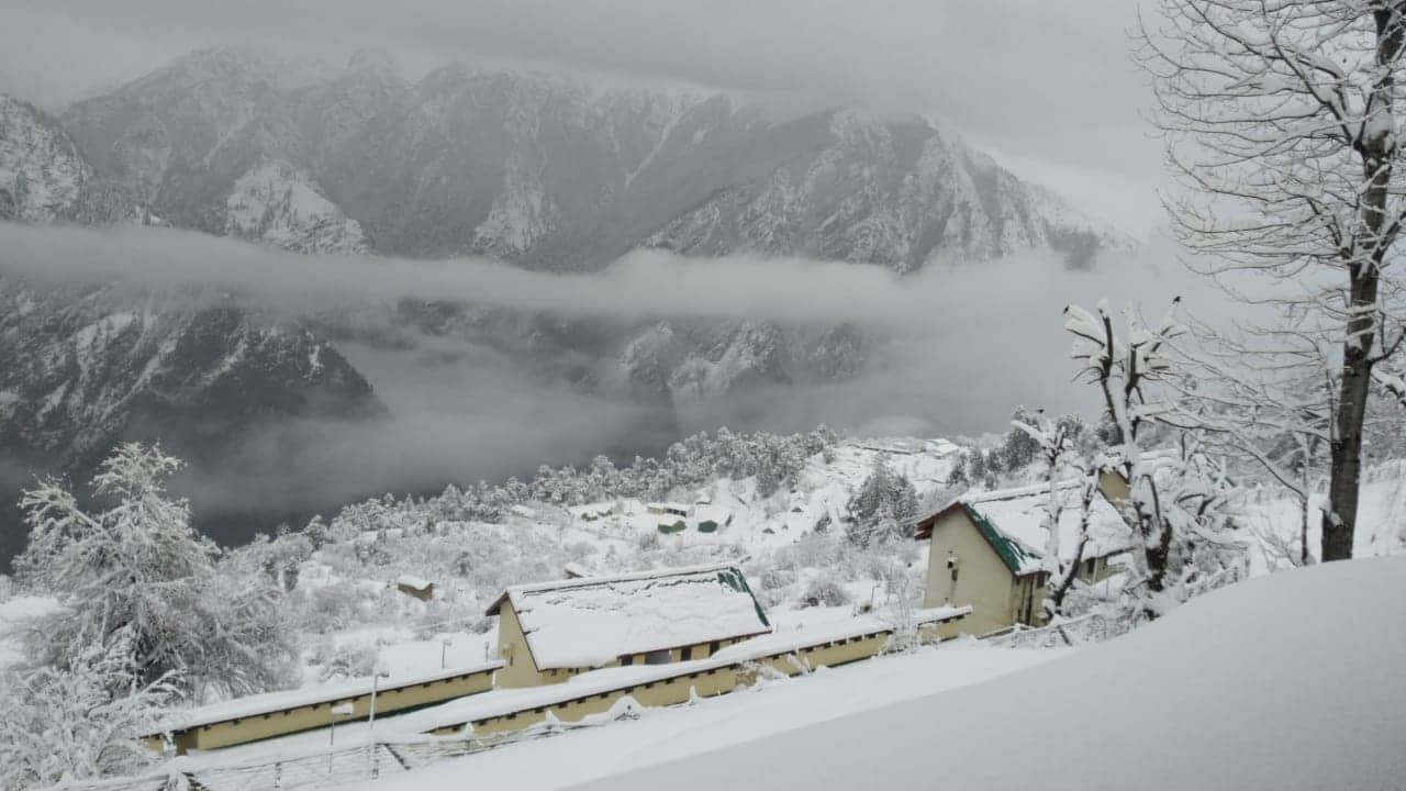Uttarakhand news : Bollywood famous producer-director Vishal Bhardwaj looking for shooting location in Auli