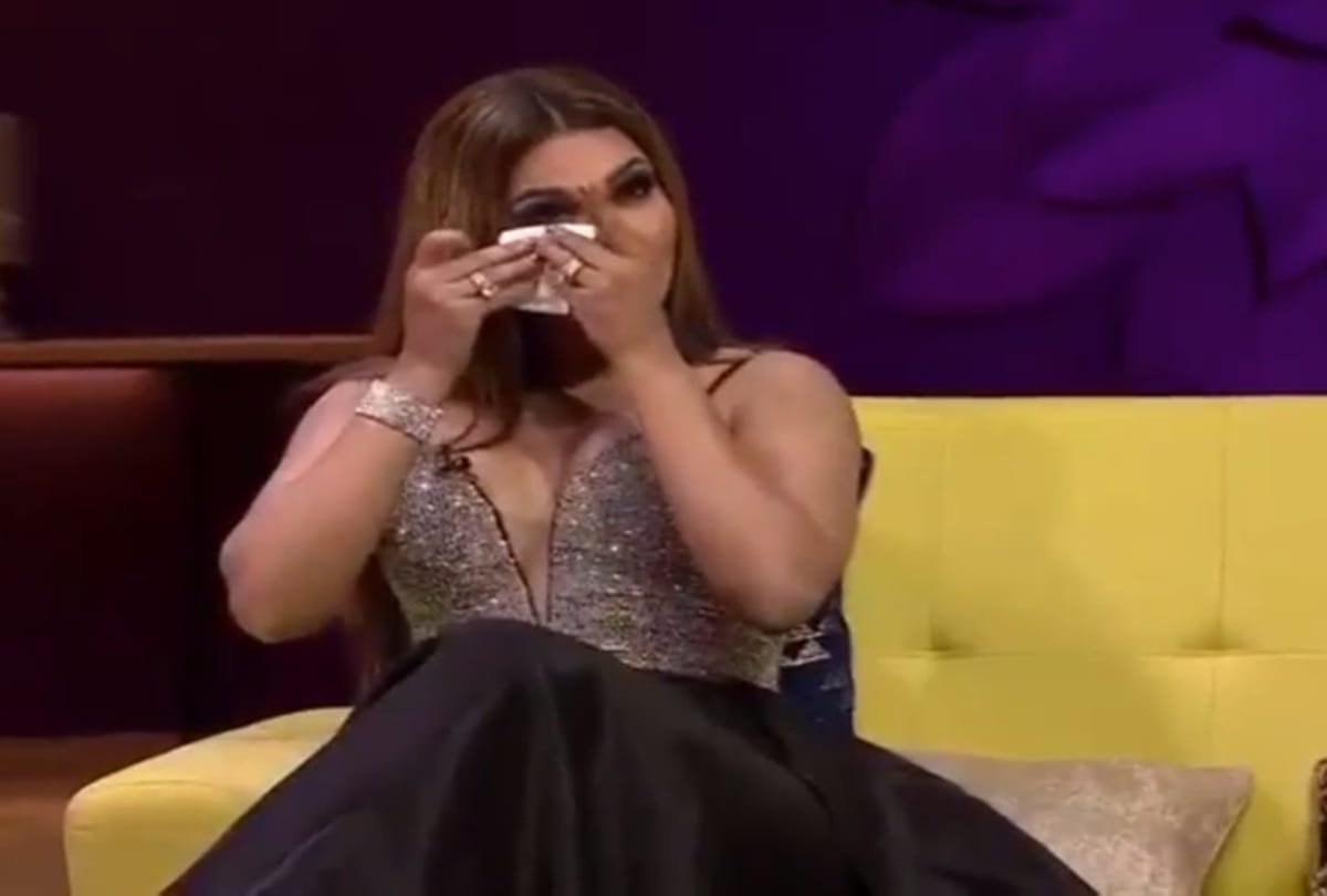 Rakhi Sawant Shares Video Chat With Shah Rukh Khan Gets Trolled