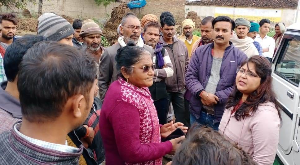 Water logging in cowsheds: Out in the day, cattle will remain in the cowshed at night