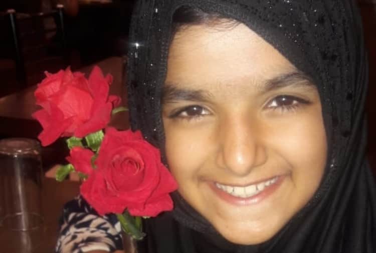 A girl of chandigarh give the message of Religious Brotherhood
