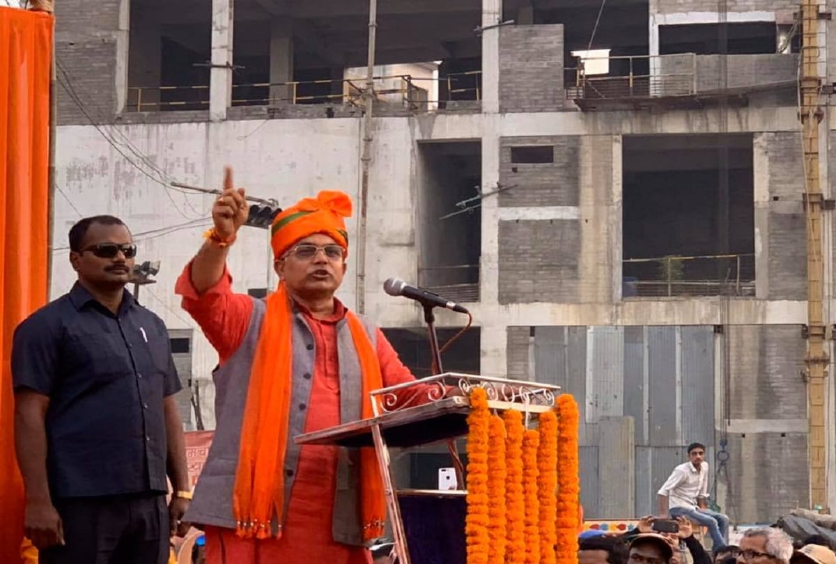 Dilip Ghosh Calls Anti CAA Intellectuals Parasites Who Don't Know About Their Parents